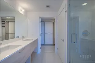 16385 Biscayne Blvd, Aventura, FL 33160 - Photo 5