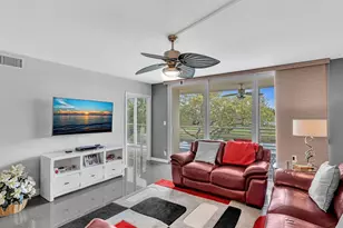 4030 W Palm Aire Dr, Pompano Beach, FL 33069 - Photo 23