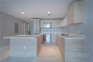 16385 Biscayne Blvd, Aventura, FL 33160 - Photo 1