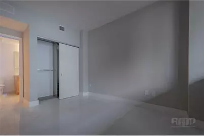 16385 Biscayne Boulevard #405, Aventura, FL 33160 - Photo 11