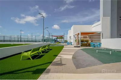 16385 Biscayne Boulevard #405, Aventura, FL 33160 - Photo 31