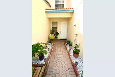 11729 NW 47th Drive #11729, Pompano Beach, FL 33076 - Photo 7