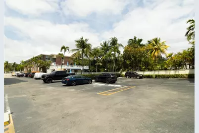 2424 SE 17th Street #305B, Fort Lauderdale, FL 33316 - Photo 17