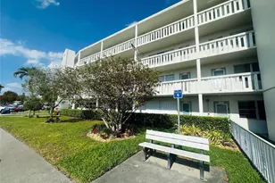 2045 Newport N, Deerfield Beach, FL 33442 - Photo 25