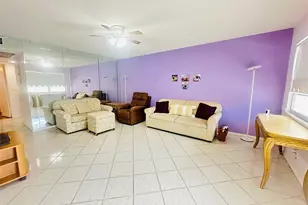 2045 Newport N, Deerfield Beach, FL 33442 - Photo 3