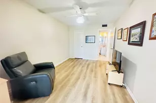 2045 Newport N, Deerfield Beach, FL 33442 - Photo 19