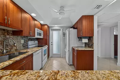 3150 NE 48th Court #414, Lighthouse Point, FL 33064 - Photo 11