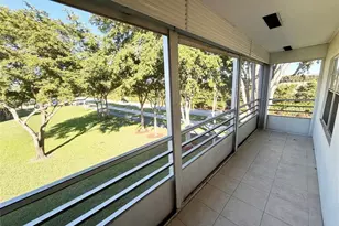 84 Mansfield B, Boca Raton, FL 33434 - Photo 21