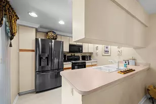 8373 Boca Rio Dr, Boca Raton, FL 33433 - Photo 17