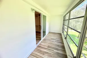 279 Oakridge P, Deerfield Beach, FL 33442 - Photo 27