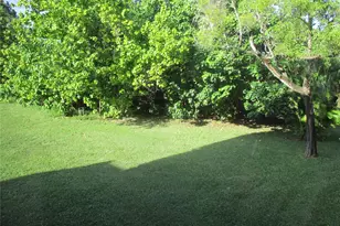 9541 Sunrise Lakes Blvd, Sunrise, FL 33322 - Photo 7