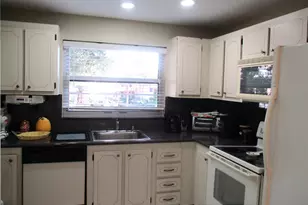 9541 Sunrise Lakes Blvd, Sunrise, FL 33322 - Photo 11