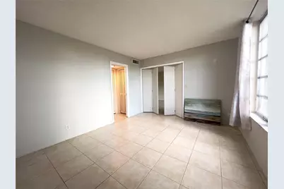 2671 S Course Drive #105, Pompano Beach, FL 33069 - Photo 11