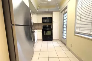 2671 S Course Dr, Pompano Beach, FL 33069 - Photo 5