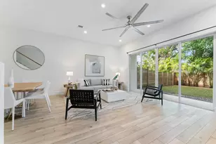 1121 SW 2nd Ct, Fort Lauderdale, FL 33312 - Photo 3