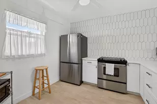 250 NE 20th St, Boca Raton, FL 33431 - Photo 7