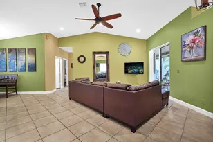 14520 SW 37th St, Miramar, FL 33027 - Photo 9