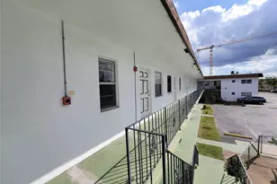 2219 Polk St, Hollywood, FL 33020 - Photo 3