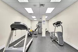 8351 Sands Point Blvd, Tamarac, FL 33321 - Photo 29