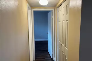 8351 Sands Point Blvd, Tamarac, FL 33321 - Photo 9