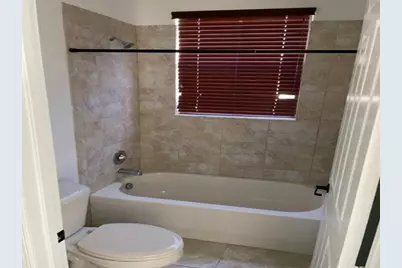 8491 NW 40th Street, Hollywood, FL 33024 - Photo 11