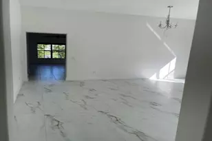 8491 NW 40th St, Hollywood, FL 33024 - Photo 3