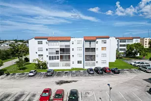 2850 Somerset Dr, Lauderdale Lakes, FL 33311 - Photo 29