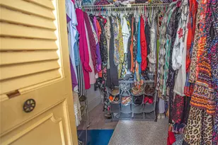 2850 Somerset Dr, Lauderdale Lakes, FL 33311 - Photo 17