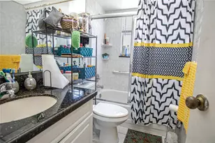 2850 Somerset Dr, Lauderdale Lakes, FL 33311 - Photo 13