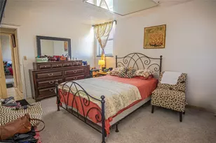 2850 Somerset Dr, Lauderdale Lakes, FL 33311 - Photo 15