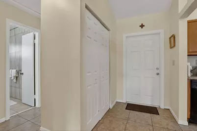 7917 NW 62nd Court, Tamarac, FL 33321 - Photo 13