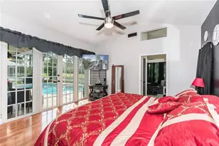 1170 Laguna Springs Dr, Weston, FL 33326 - Photo 17