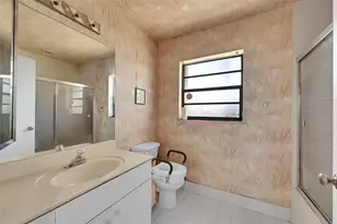 7905 Hibiscus Way, Tamarac, FL 33321 - Photo 27