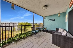 2217 Cypress Island Dr, Pompano Beach, FL 33069 - Photo 19