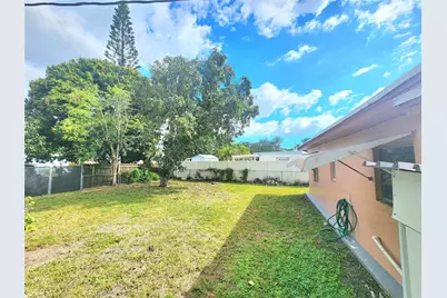 6115 Monroe Street, Hollywood, FL 33023 - Photo 5