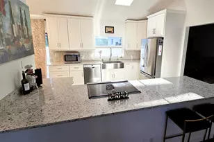 1021 Cherry Ln, Wellington, FL 33414 - Photo 9