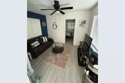 55 NW 47th Street #Rear, Miami, FL 33127 - Photo 3