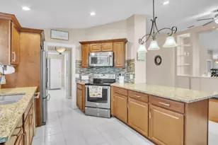 1531 NW Amherst Dr, Port Saint Lucie, FL 34986 - Photo 15