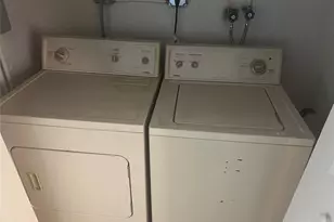 6548 SW 41st St, Davie, FL 33314 - Photo 9