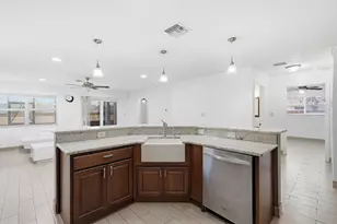 5015 SW 18th St, West Park, FL 33023 - Photo 11