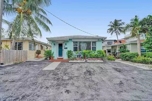 326 Walnut St, Hollywood, FL 33019 - Photo 1