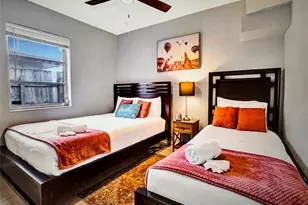 3024 NE 2nd Terrace, Wilton Manors, FL 33334 - Photo 13