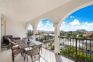 191 SE 20th Ave, Deerfield Beach, FL 33441 - Photo 1