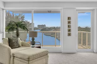 3000 Holiday Dr, Fort Lauderdale, FL 33316 - Photo 9