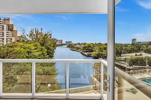 3000 Holiday Dr, Fort Lauderdale, FL 33316 - Photo 3