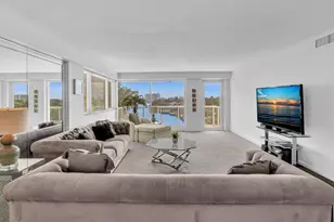 3000 Holiday Dr, Fort Lauderdale, FL 33316 - Photo 1