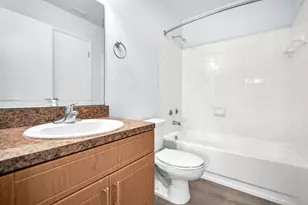 6881 NW 173rd Dr, Hialeah, FL 33015 - Photo 13