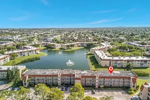 8950 Sunrise Lakes Blvd, Sunrise, FL 33322 - Photo 19