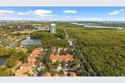 1135 Buttonwood Lane #1135, Hollywood, FL 33019 - Photo 39