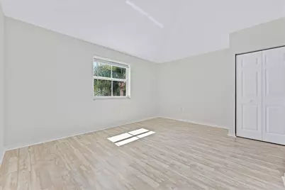 1135 Buttonwood Lane #1135, Hollywood, FL 33019 - Photo 19